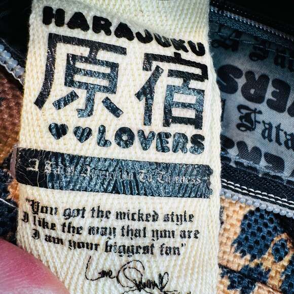 Vintage Harajuku Lovers Fatal Attraction To Cuteness Crossbody Messenger Bag - Picture 2 of 9